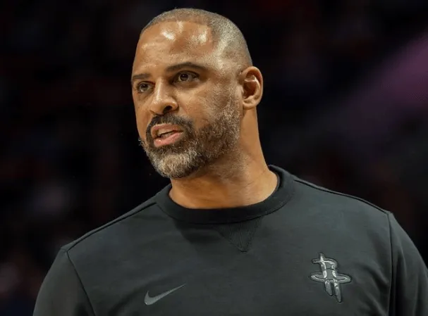 欧冠直播-火箭本赛季关键时刻取得7胜12负，命中率39.5/25.0/73.8%