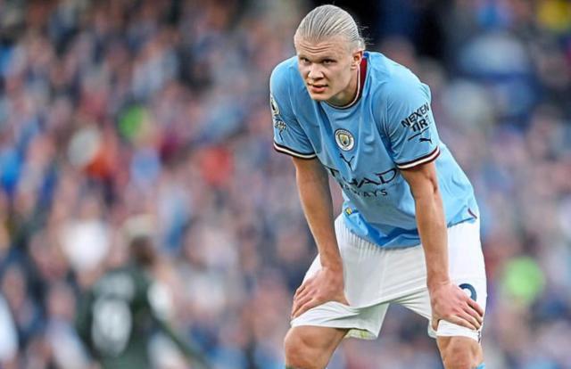 足球直播-哈兰德让曼城变差了？各路专家给瓜迪奥拉提意见